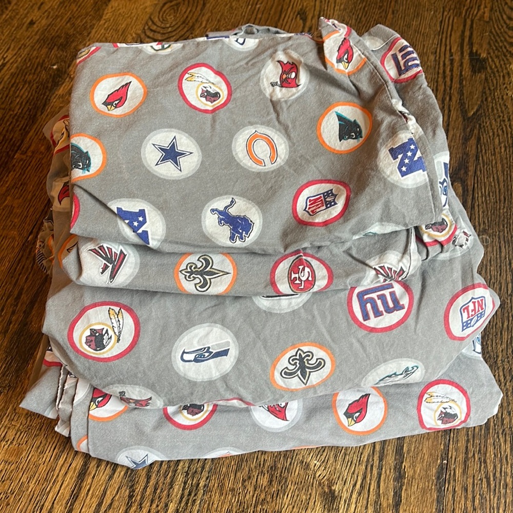 Pottery Barn Teen Sheet Set